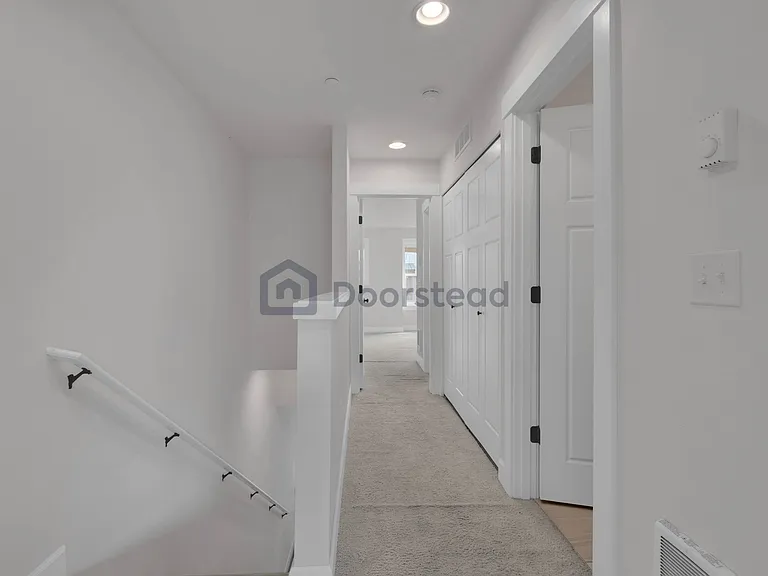 1333 Chelsea Walk NE — Photo 14