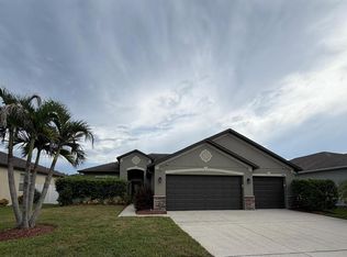 3748 ROUND TABLE COURT, LAND O LAKES, FL 34638