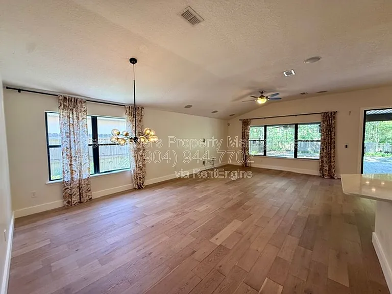 13658 Kayak Ct — Photo 5