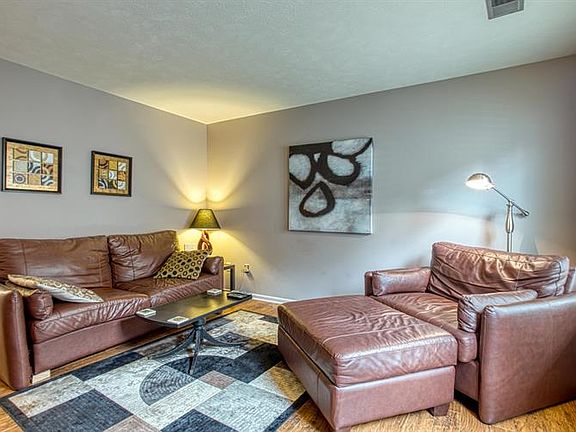 3rd image of 8529 Courtland Dr NE #9