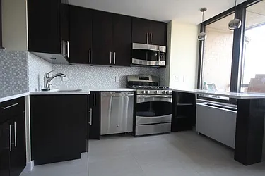 Rented by Vipler Realty