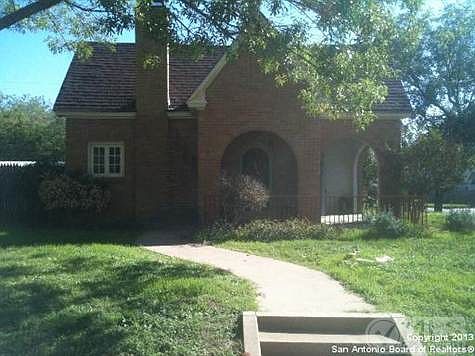 3rd image of 1181 Highland Ave