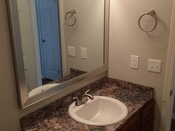 4th image of 822 Hardy Springs Cir APT C