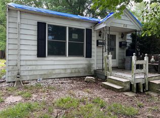 706 S Clayton St, Bloomington, IL