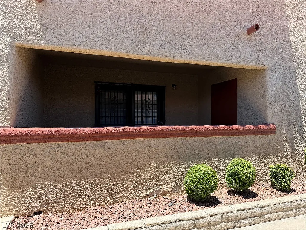 2 bed, 2.0 bath, 1008 sqft, $1,500 — Photo 3