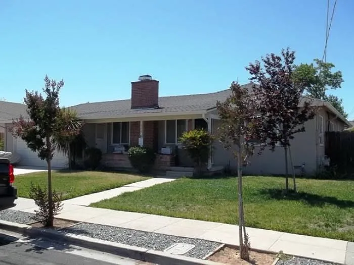 3881 Stanford Way photo 1