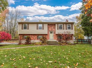 4219 Taylor Rd, Batavia, OH 45103