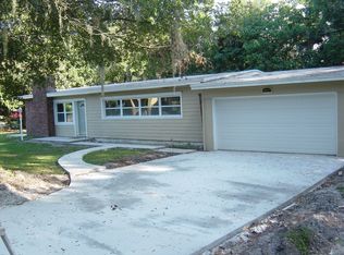 2211 Vandervort Rd, Lutz, FL 33549