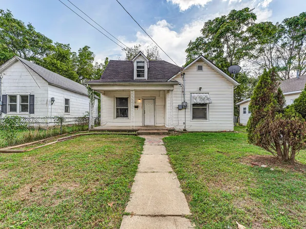 1036 E Blaine Street, Springfield, MO 65803