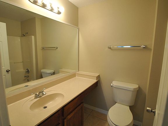 3rd image of 3328 Kelsey Ln