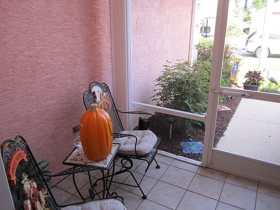 5th image of 181 Marsh Island Cir