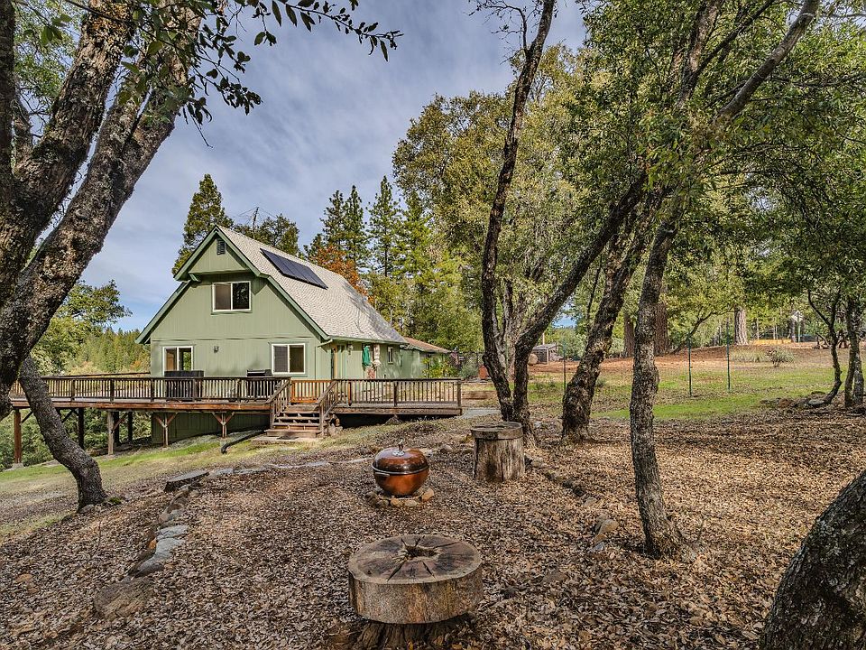 1st image of 19387 Ponderosa Dr