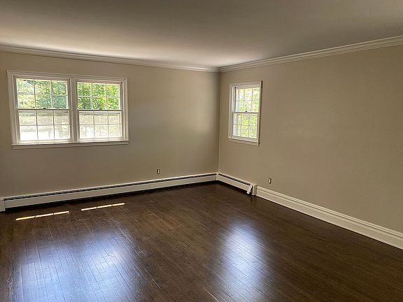 Freshly Painted w Benjamin m