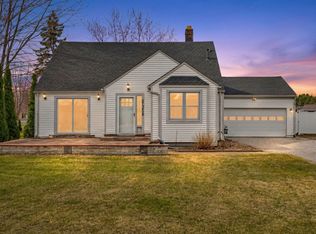 27340 Telstar St, Chesterfield, MI 48051