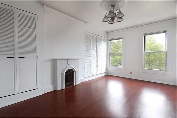 Rented by Compass | media 6