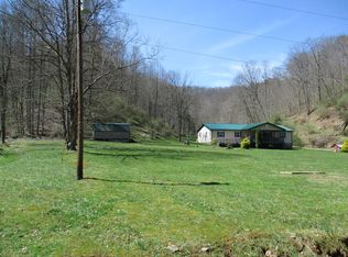 1602 Hemlock Rd, Linn, WV 26384
