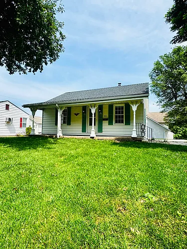 301 NE Independence Ave #301 Photo 1