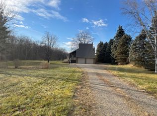 6375 Fish Lake Rd, North Branch, MI 48461