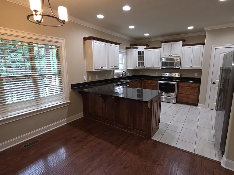 2548 Waterhaven Dr — Photo 23