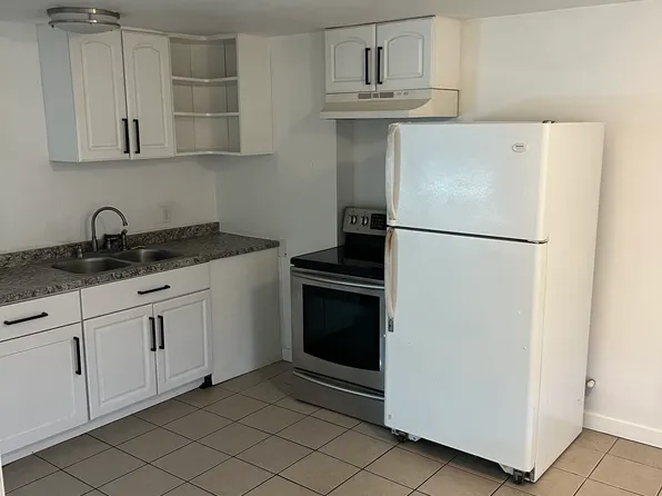 1108 S 7th St #A, Yakima, WA 98901