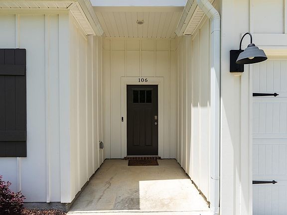 4th image of 106 Archers Brook Ln