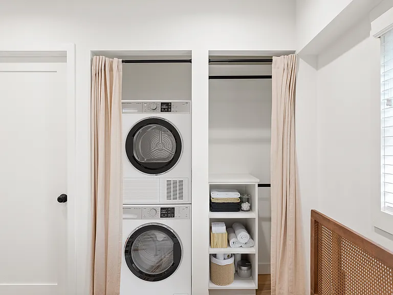 1022 3/4 Carol Dr #1022-3/4 — Photo 8