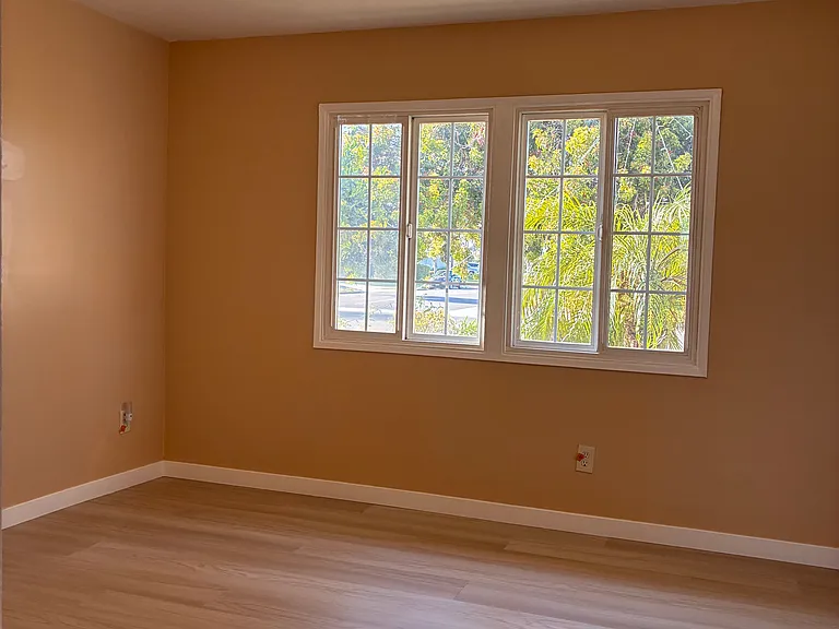 8272 Valencia Dr — Photo 6