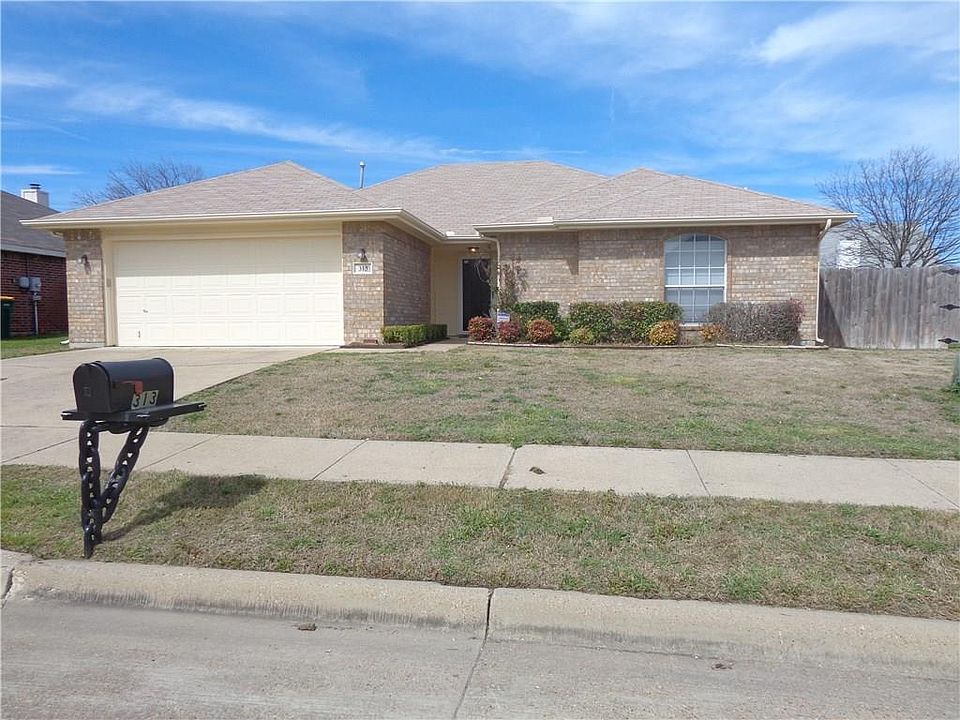 1st image of 313 W Glenn Meadow Dr