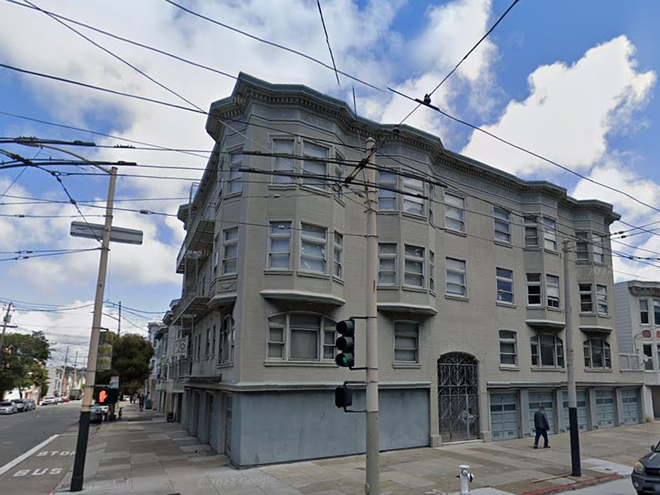 1st image of 2950 Fulton St APT 12