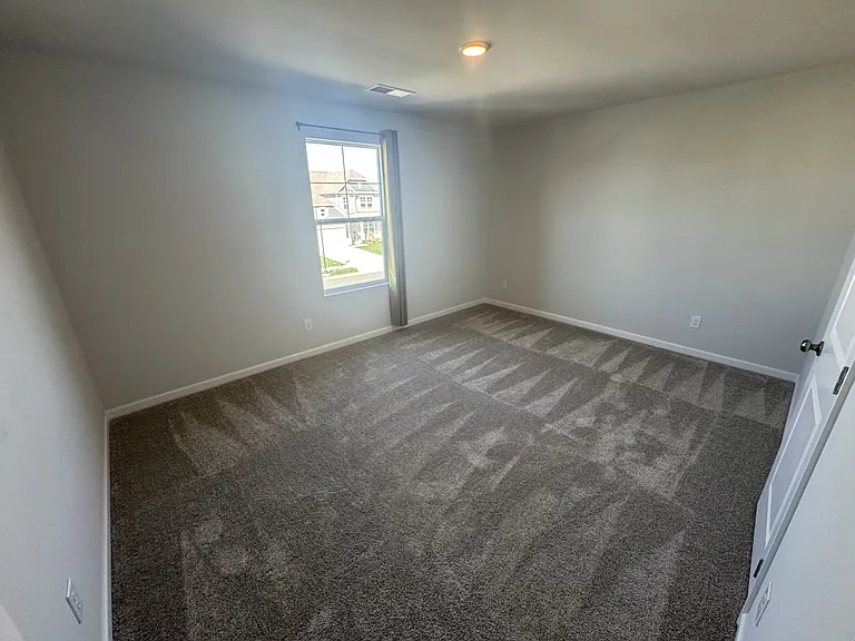 511 Forsberg Ct — Photo 16