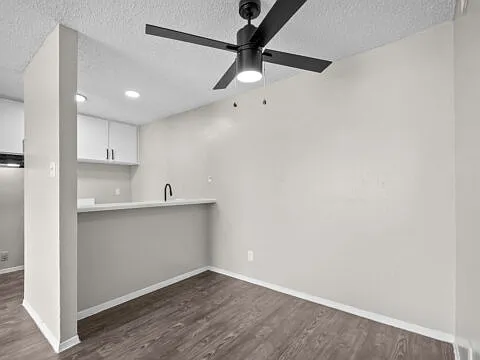 Kings Landing Apartments — Photo 14