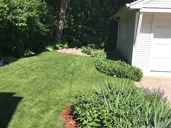 4th image of 8717 Karlov Ave