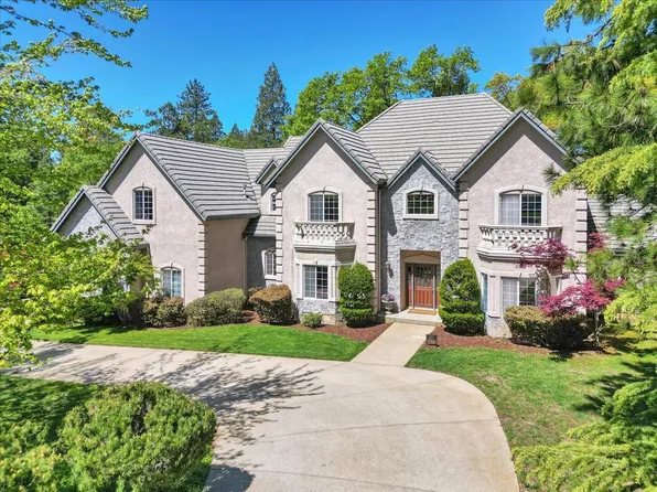 11174 Weatherly Pl, Grass Valley, CA 95945