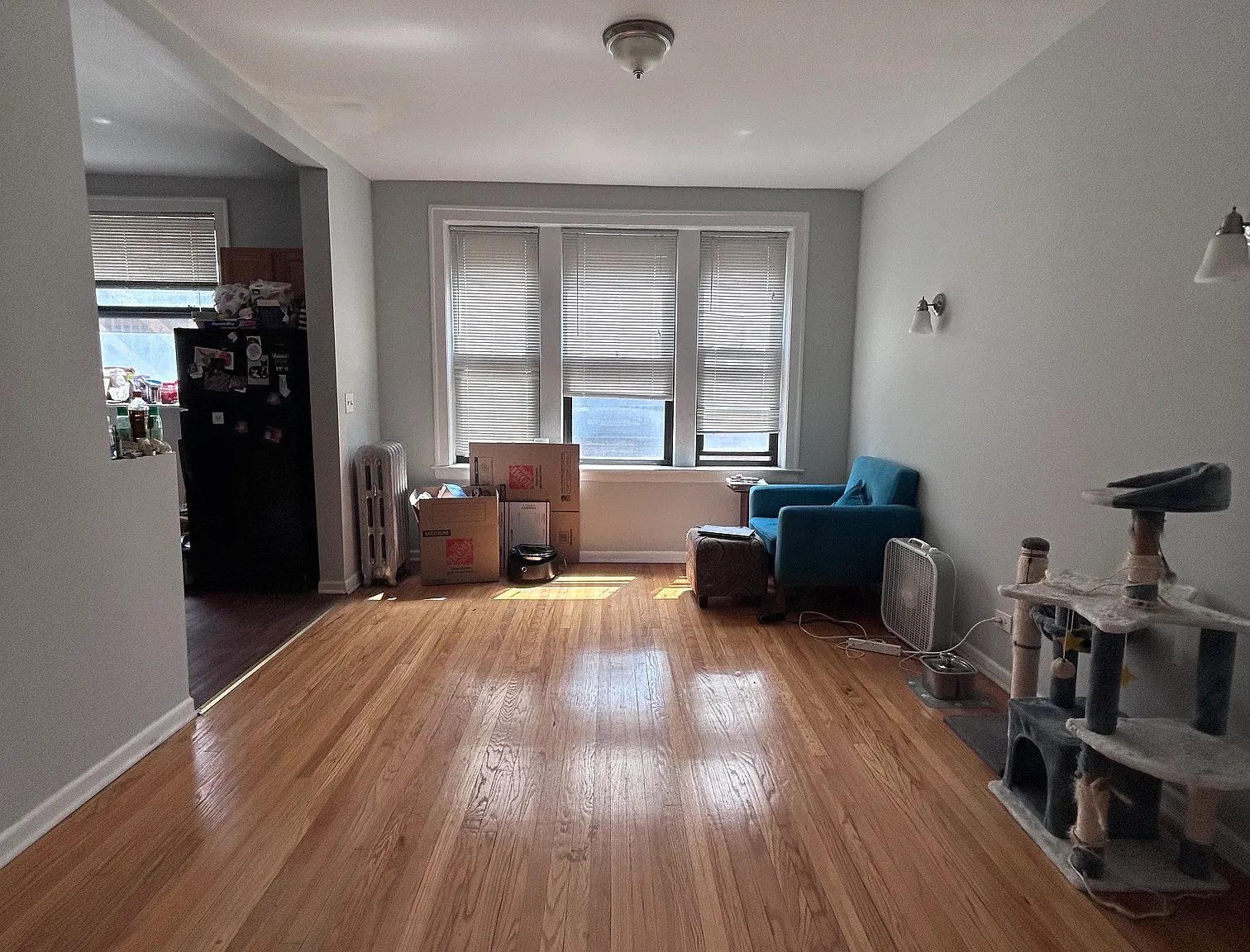 5515-25 S. Everett Avenue - 5523-2W — Photo 1
