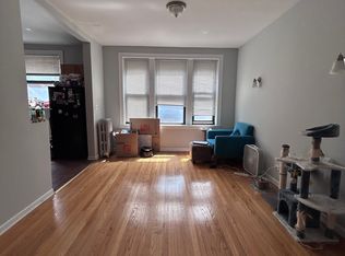 5523 S Everett Ave #23-2W, Chicago, IL 60637