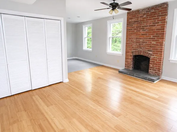 830 Mellon St, Pittsburgh, PA 15206