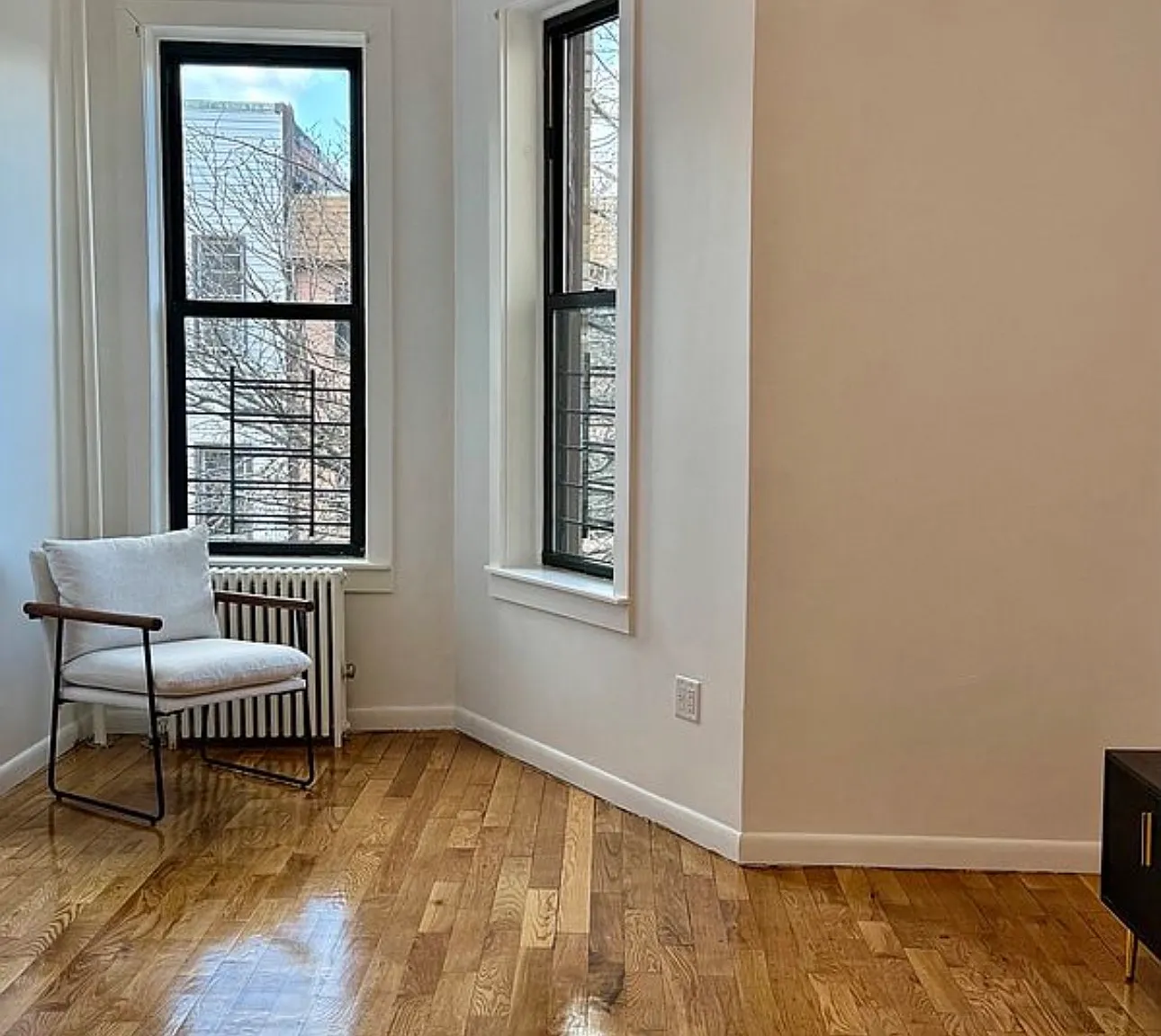 1348 Putnam Avenue — Photo 2