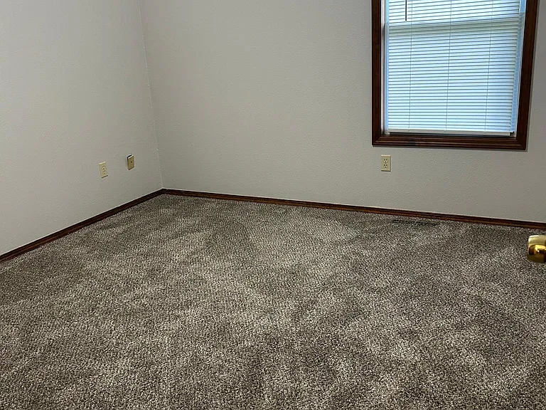 3414 W Riverside St — Photo 14