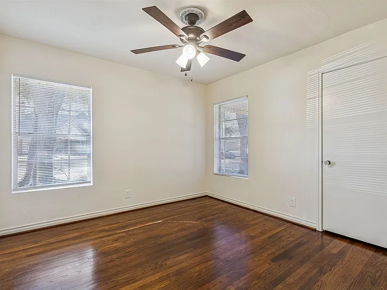 6341 Sudbury Dr — Photo 22