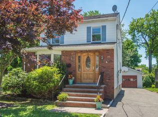 19 Day St, Bloomfield, NJ 07003