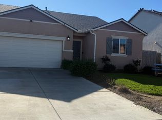 1789 E Gum Ave, Reedley, CA 93654