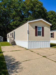 1418 Saskatoon Ave, Muskegon, MI, 49444