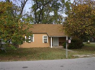 735 E Talmage St, Springfield, MO 65803