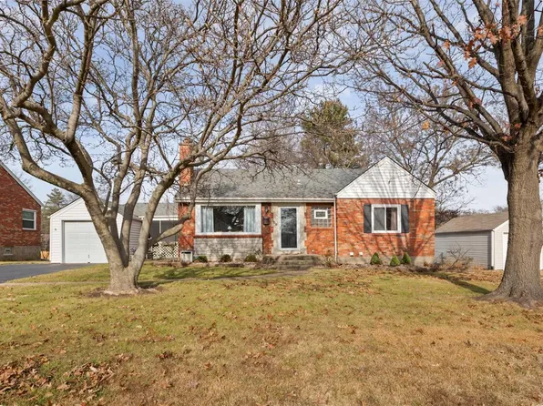 509 Sunningwell Dr, Saint Louis, MO 63119