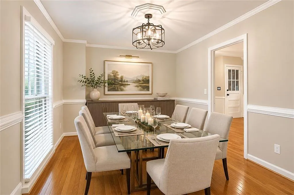 4 bed, 2.5 bath, 2145 sqft, $3,475 — Photo 2