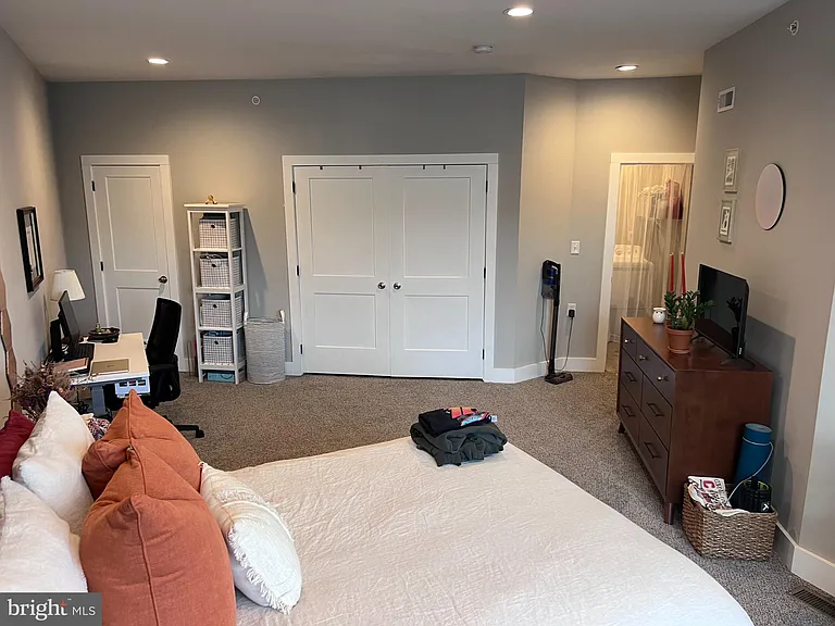 114 Cotton St #2B — Photo 16