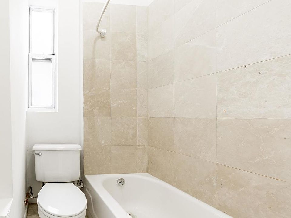 1st image of 163 E 92nd St APT 20
