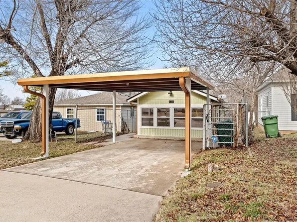 621 Cedar Ave, Yukon, OK 73099