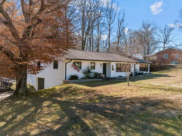 747 E Hudgens St, Cookeville, TN 38501