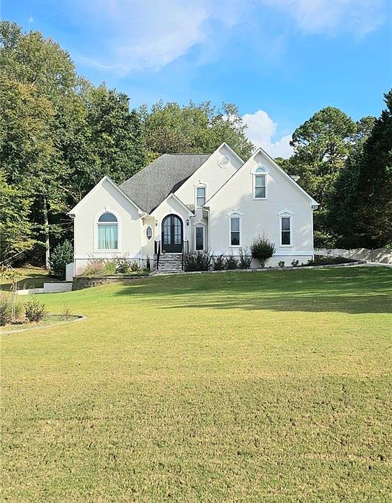 1st image of 145 Walden Way